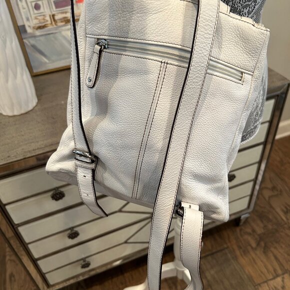 Tiganello Pebbled Leather Organizer Backpack main image 10